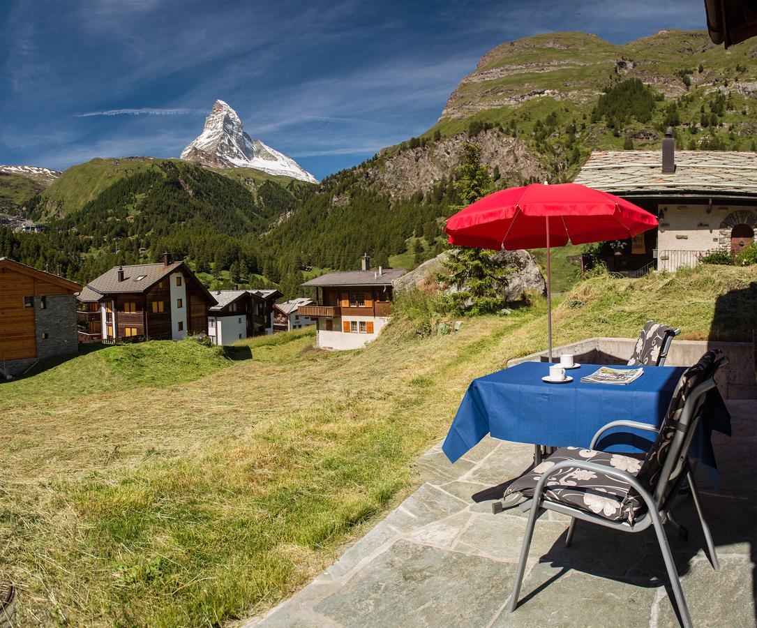 Chalet Tuk-Tuk Villa เซอร์แมท ภายนอก รูปภาพ